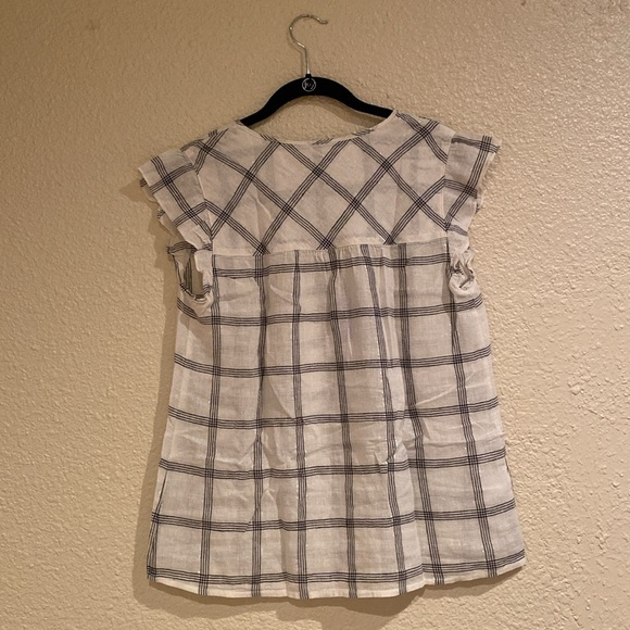 Tommy Bahama Top - Picture 5 of 11